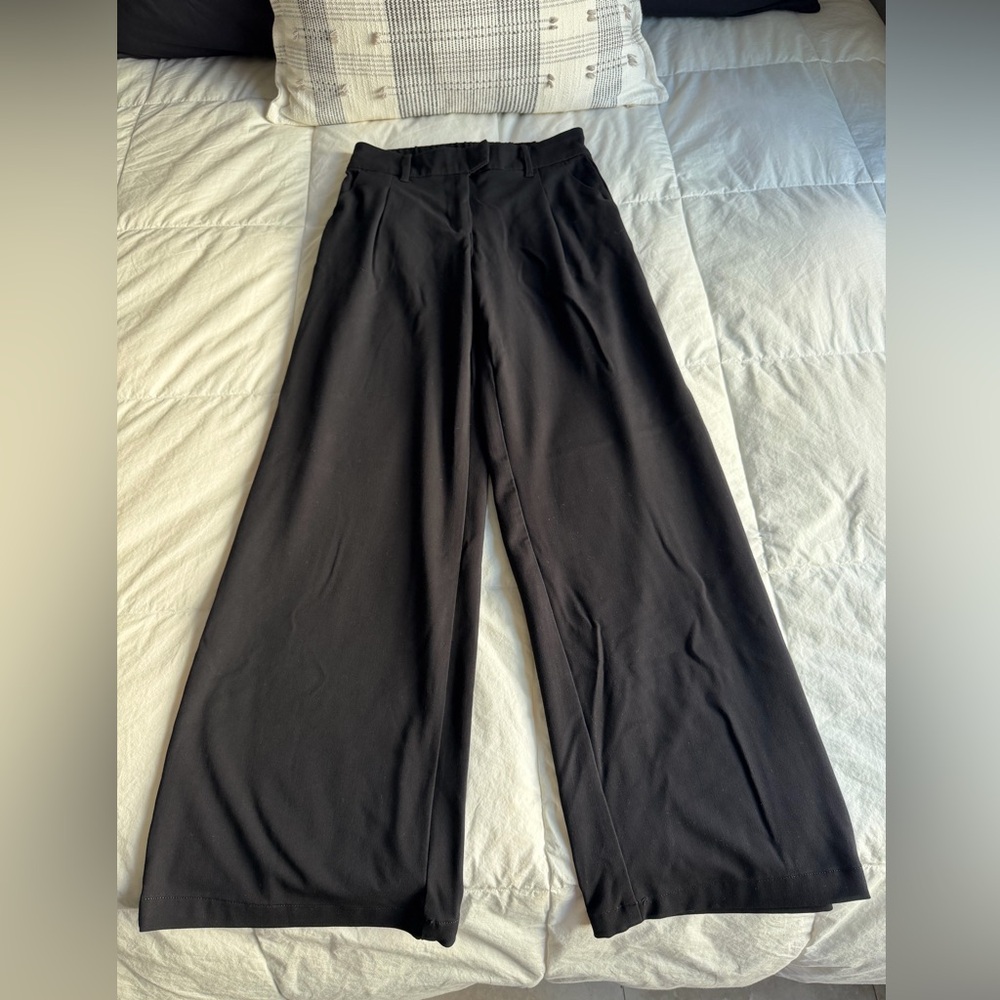 American Eagle Outfitters Black Curvy Wide-Leg Trousers